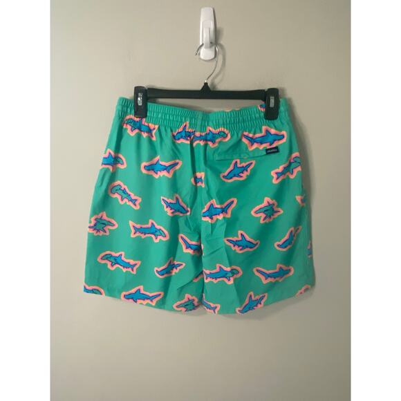 New Chubbies Men's Shark Swimsuit Size Medium - Picture 2 of 3
